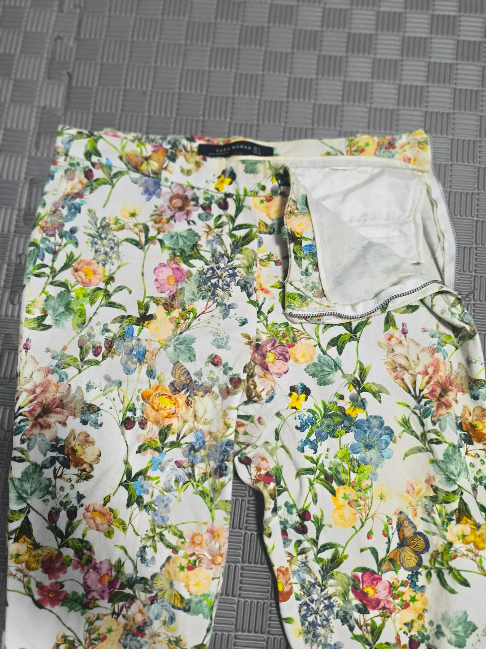 Zara pantalon capri floral – photo 4